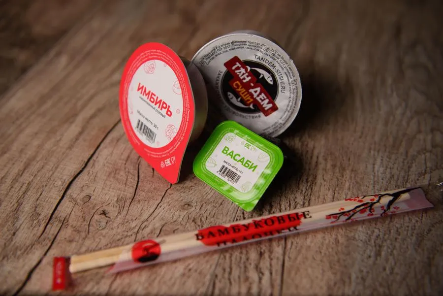 Доп Комплект (соевый соус, имбирь, васаби, палочки)